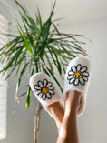 Load image into Gallery viewer, Indoor / Outdoor Slippers - Smiling Daisies - White