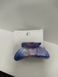 Load image into Gallery viewer, Pearl Effect Acrylic Hair Claw Clip
