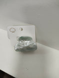 Load image into Gallery viewer, Acrylic Hair Claw Clip
