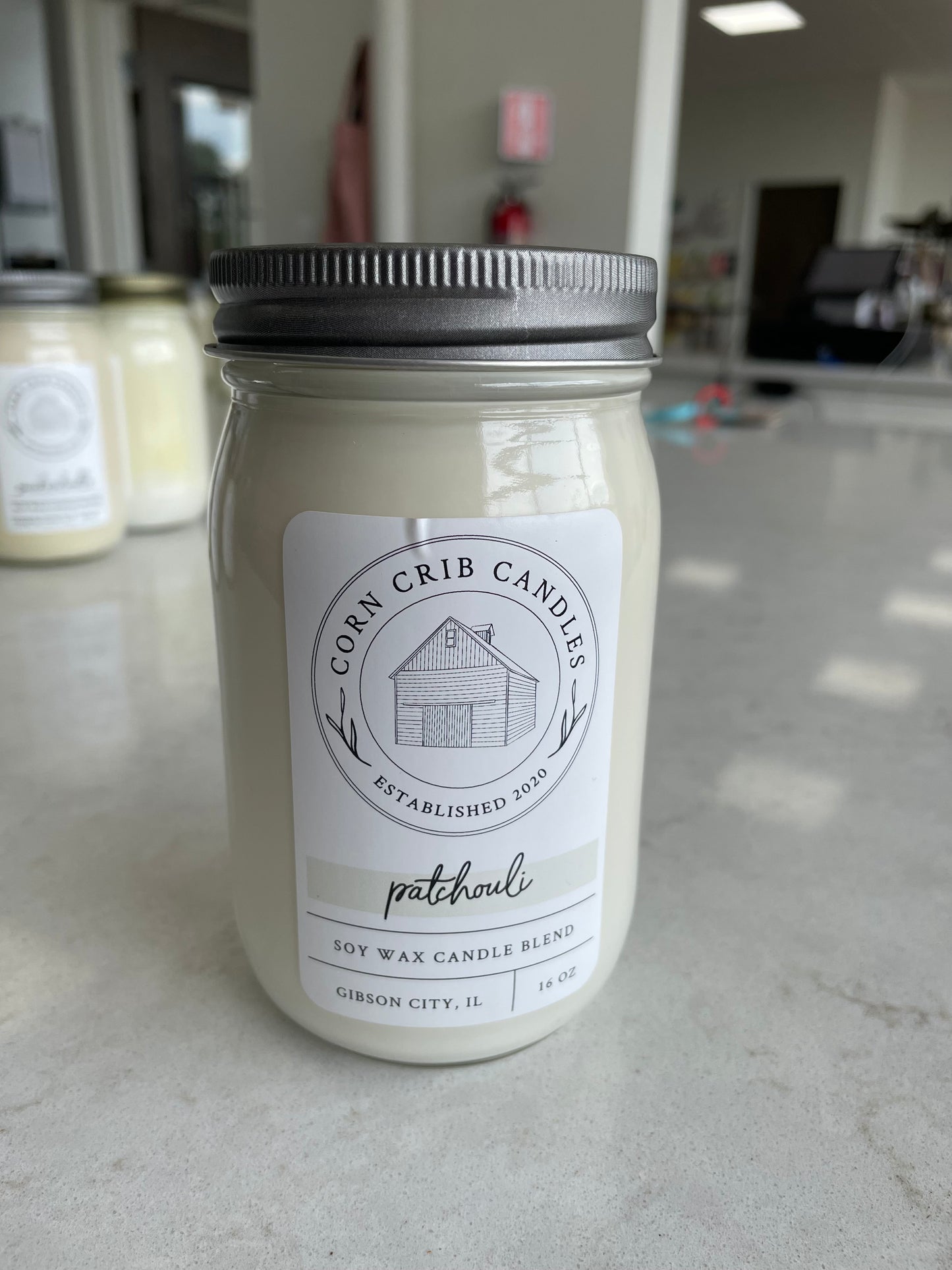 Candle 16 oz