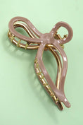 Load image into Gallery viewer, JUMBO CELLULOSE CASTING BOW HAIR CLAW CLIPS | 40H759
