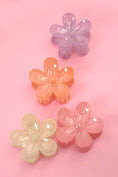 Load image into Gallery viewer, OVERSIZE MATTE FLOWER HAIR CLAW CLIPS | 40H459
