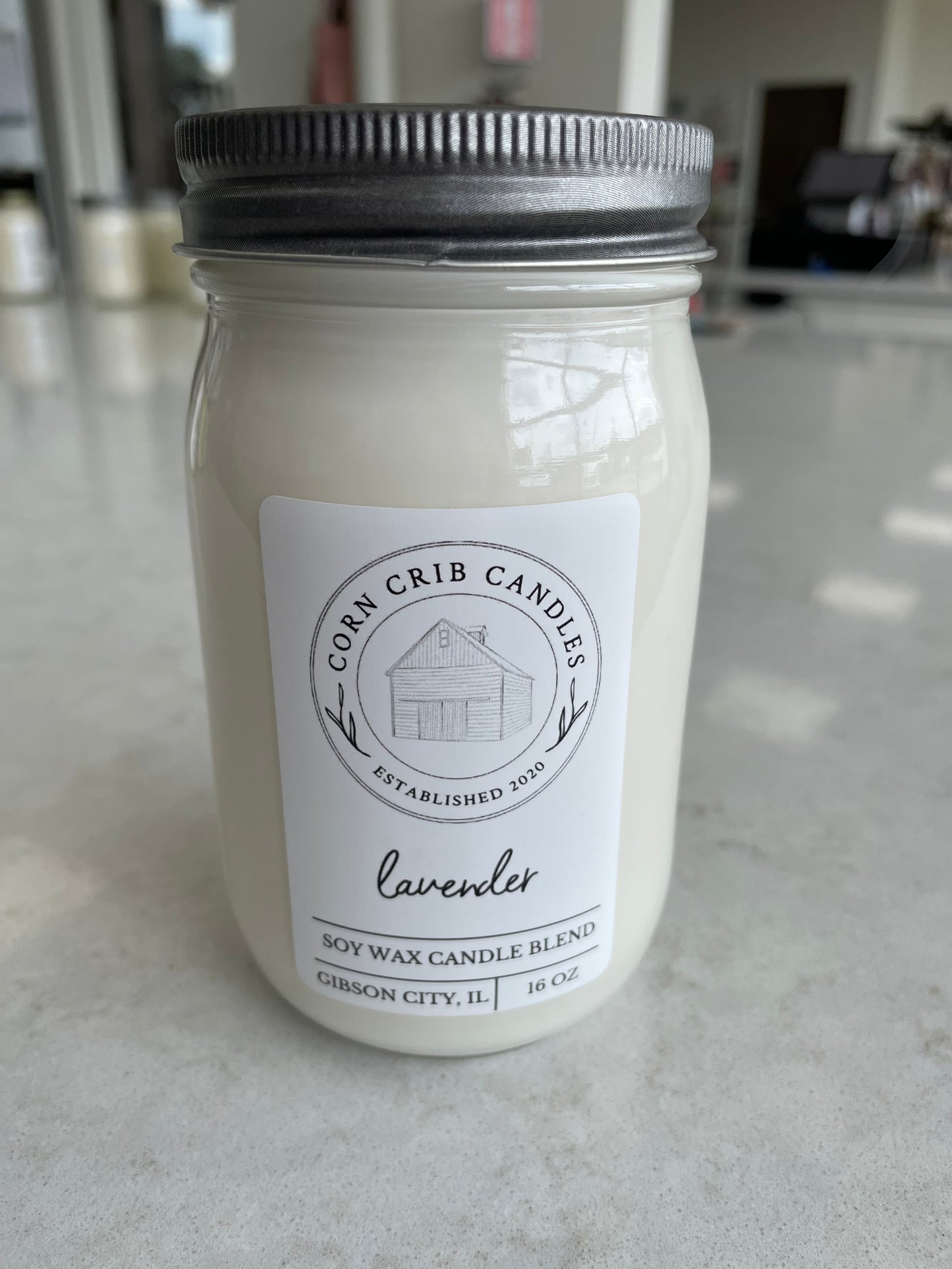 Candle 16 oz