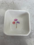 Load image into Gallery viewer, Trinket dish
