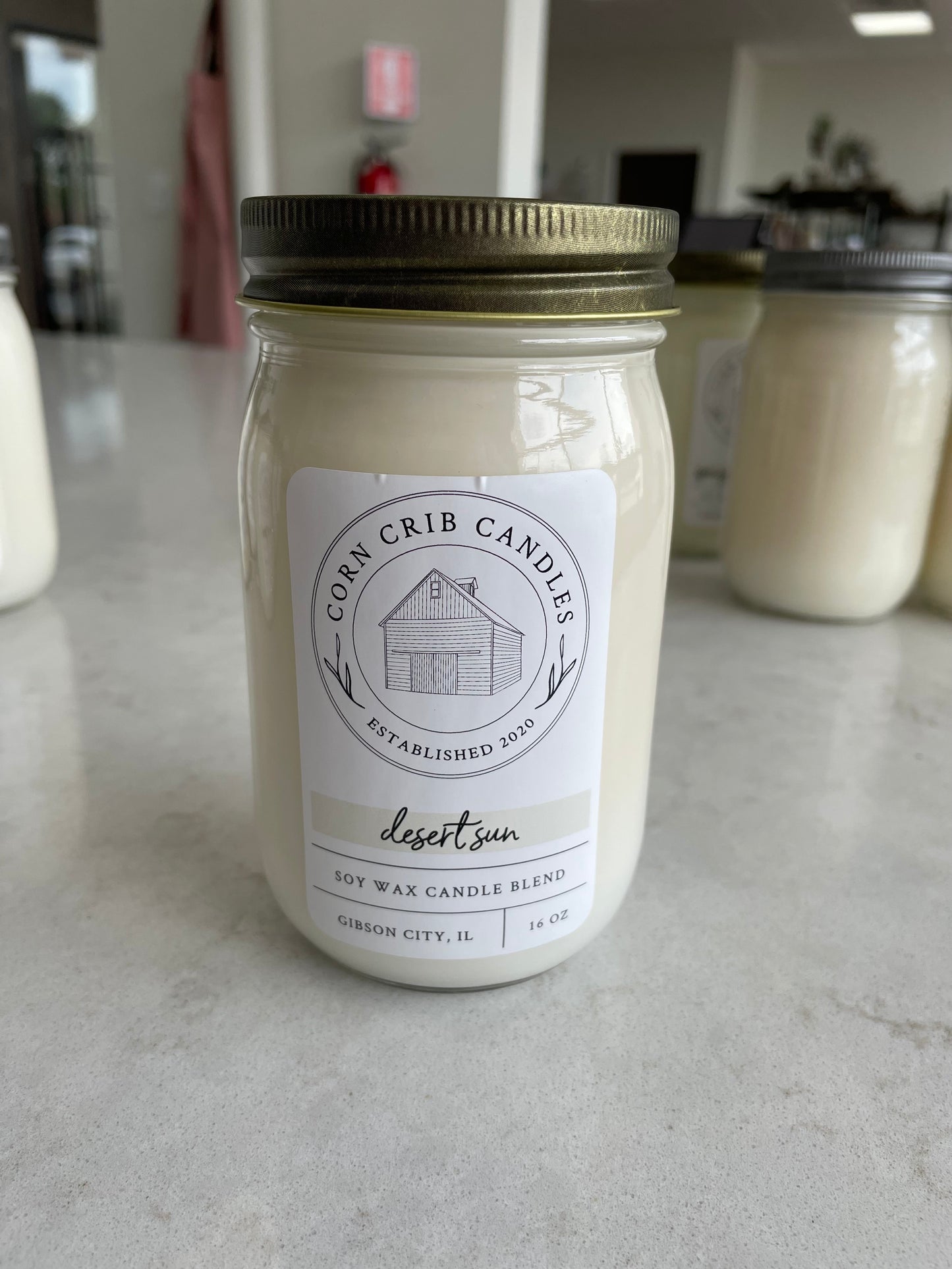 Candle 16 oz