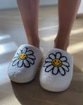 Load image into Gallery viewer, Indoor / Outdoor Slippers - Smiling Daisies - White
