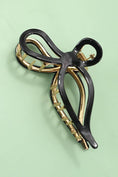 Load image into Gallery viewer, JUMBO CELLULOSE CASTING BOW HAIR CLAW CLIPS | 40H759
