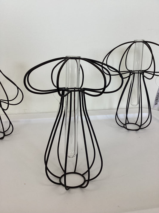 Black Metal Cage Mushroom Budvase