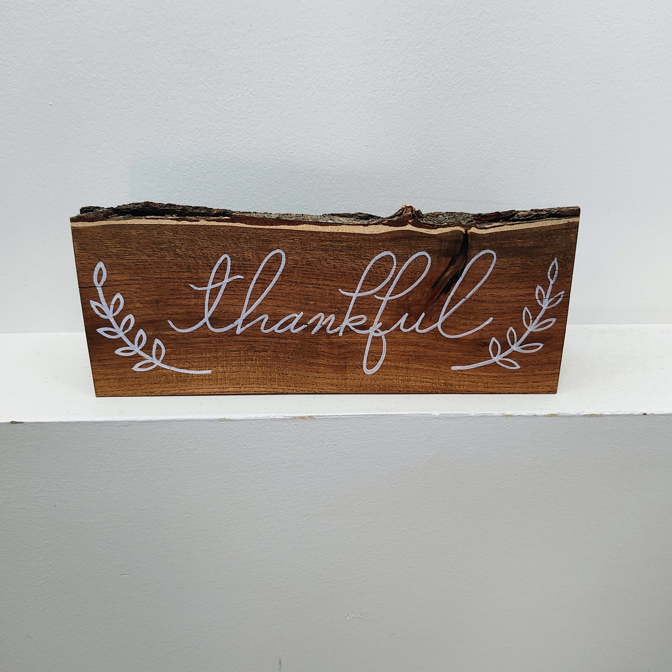 Thankful Log Sign