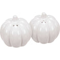 Load image into Gallery viewer, Pumpkin Salt and Pepper Shakers
